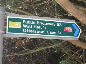 Photograph taken 1 Oct 11. Sign for Aldenham 93.