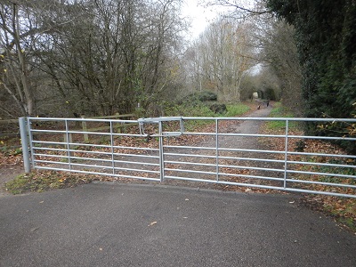 Photograph of northern part of Aldenham 12 bridleway