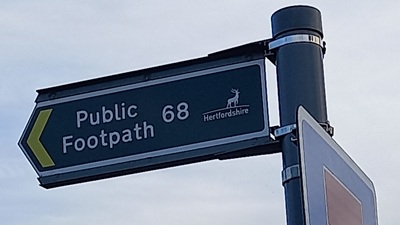 Photograph of Aldenham 68 The Avenue showing a public footpath sign