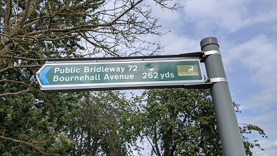 Bushey 72, Nightingale Lane
