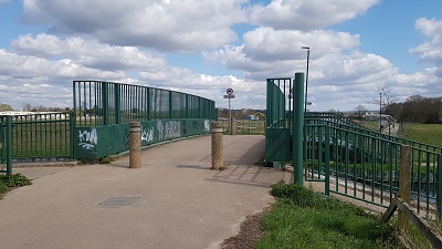 Cheshunt SMS bridleway