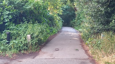 Photograph of Enfield 125 bridleway