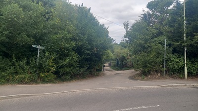Photograph of Great Amwell 9 path