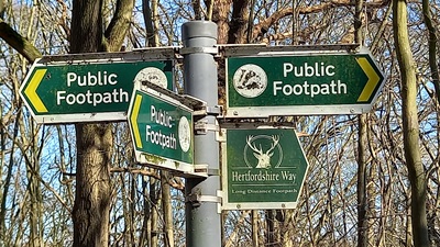 Photograph of Hoddesdon 73 bridleway