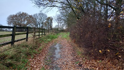 Photo of Stevenage 35 council bridleway sign