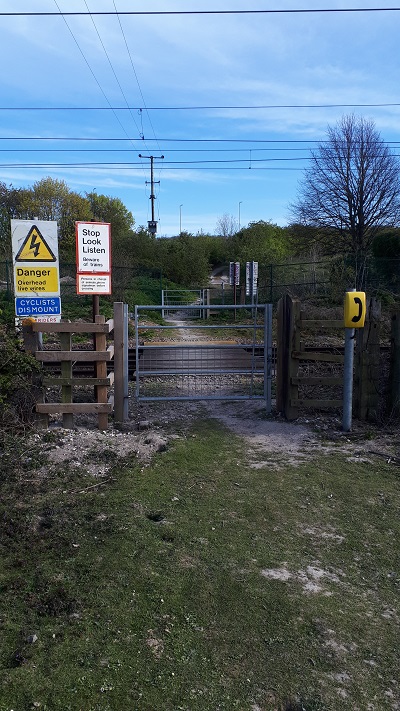 Bassingbourn 16 level crossing