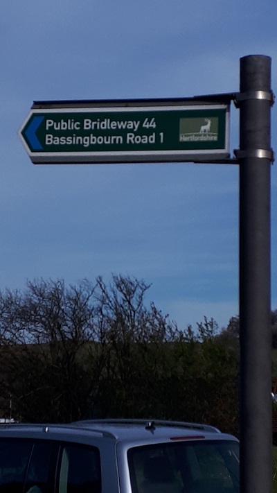 Therfield 44 sign at end
